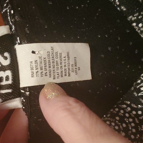 Tunic - Picture 4 of 4